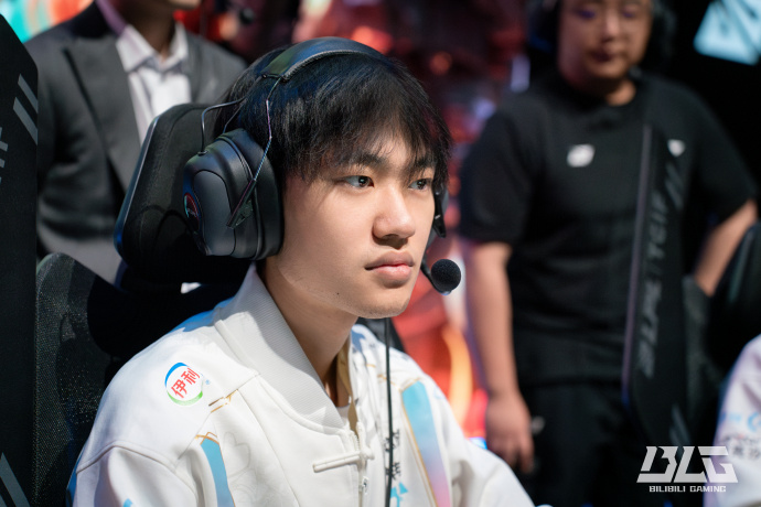 兰骑士队夺 兰骑士队夺