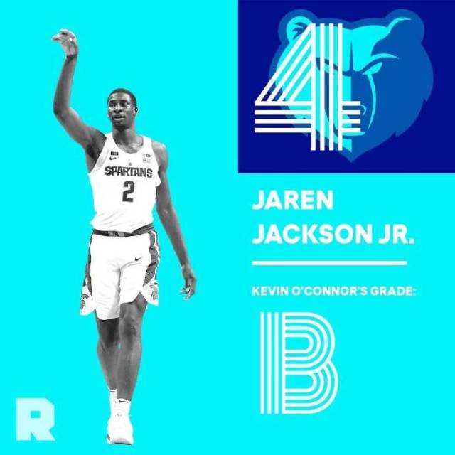 马刺在侧翼 马刺在侧翼